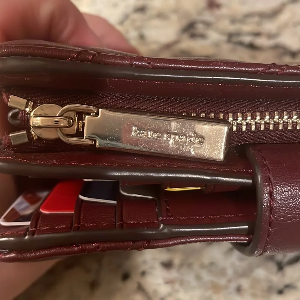 Kate Spade Wallet - Picture 6 of 8